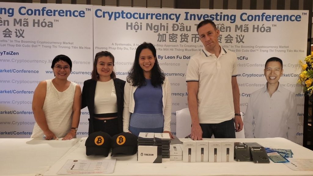 BitcoinVN Shop at Tai Zen's Cryptocurrency Investing Conference 2022